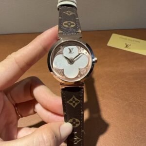 Replica LOUIS VUITTON Quartz Movement Watch 33mm