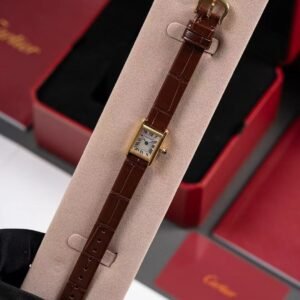 Replica Cartier Quartz Movement Watch 16*24mm